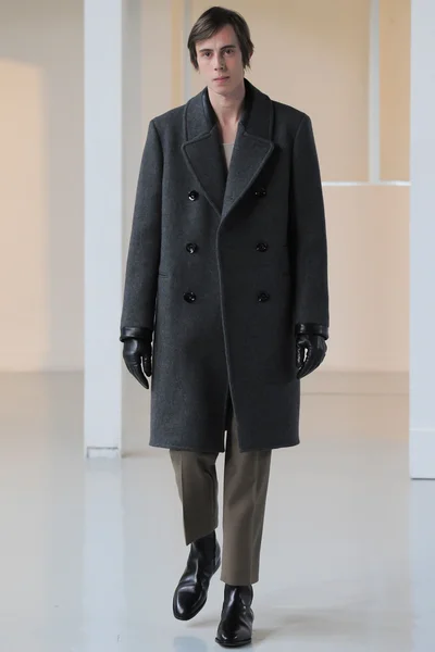 Look 4